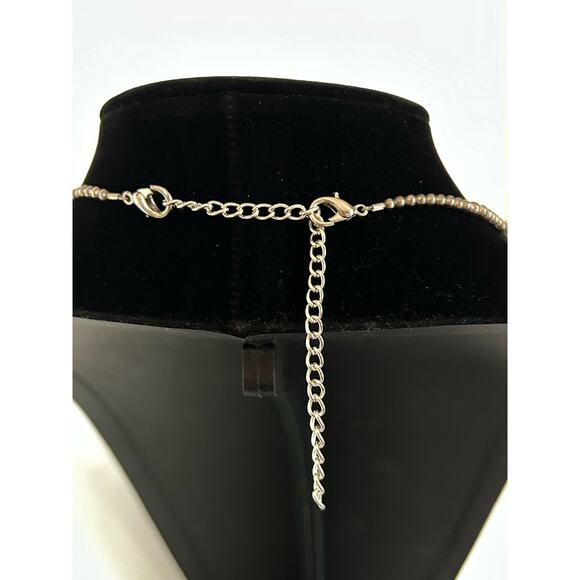 Handmade Green Turquoise and Silver 30in Beaded Necklace, Optionally Adjustable - Picture 6 of 7